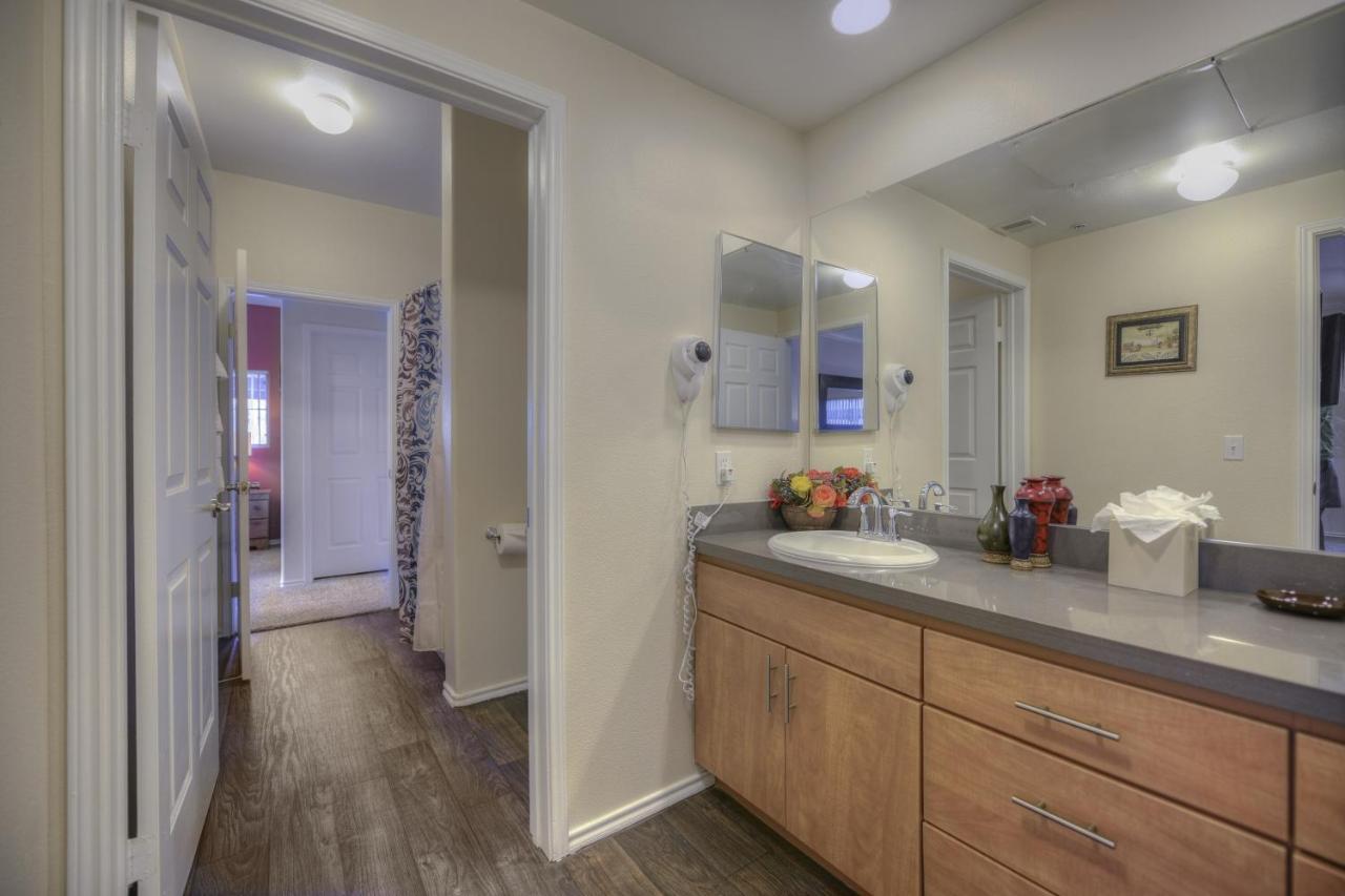 Apartment Luxury Vacation By Meridian Condoresorts Scottsdale